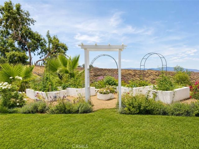 31383 Overcrest, Redlands, CA 92374