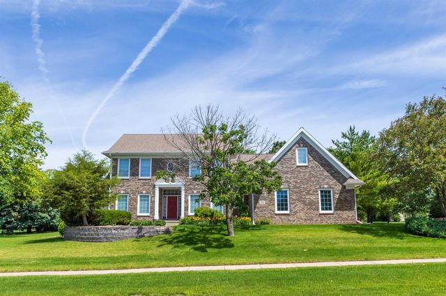 3023 Wellington Drive, Cedar Falls, IA 50613