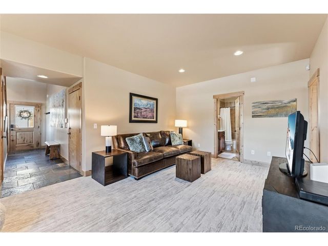 52 Spinner Pl, Silverthorne, CO 80498