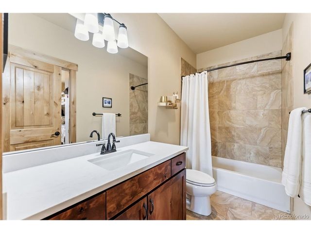 52 Spinner Pl, Silverthorne, CO 80498