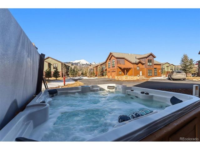52 Spinner Pl, Silverthorne, CO 80498