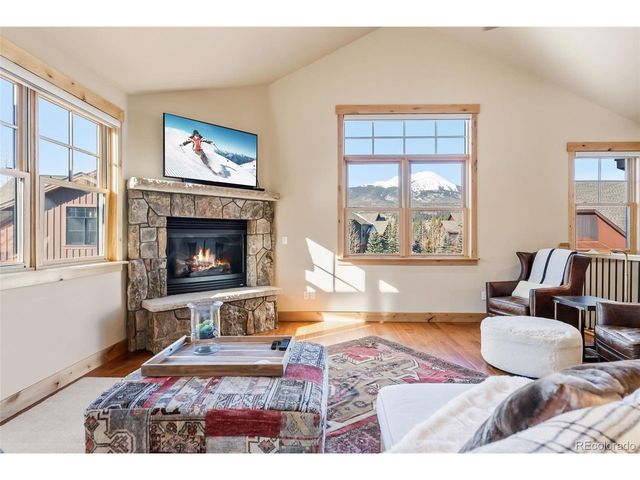 52 Spinner Pl, Silverthorne, CO 80498