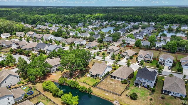 2737 Sunrose Lane, Johns Island, SC 29455