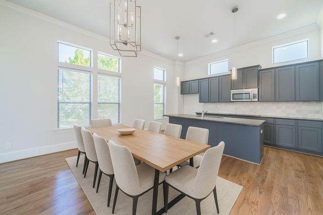 2426 Bevis Street, Houston, TX 77008