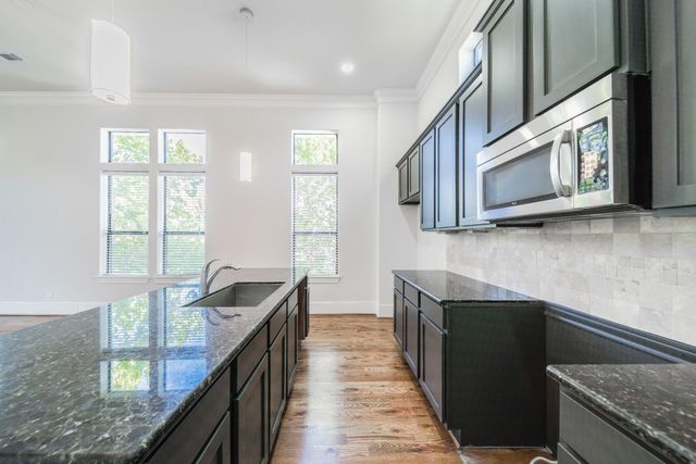 2426 Bevis Street, Houston, TX 77008