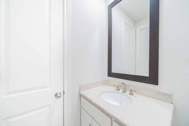 2426 Bevis Street, Houston, TX 77008