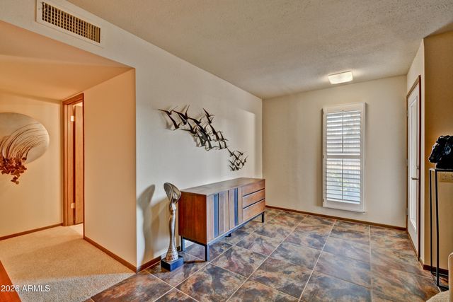 10122 W WILLOWCREEK Circle, Sun City, AZ 85373