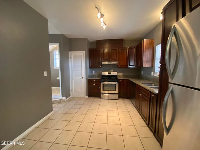 1826 JACK NICKLAUS Drive, El Paso, TX 79935