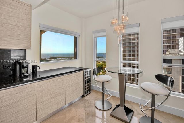 2645 S Bayshore Dr 1802, Miami, FL 33133