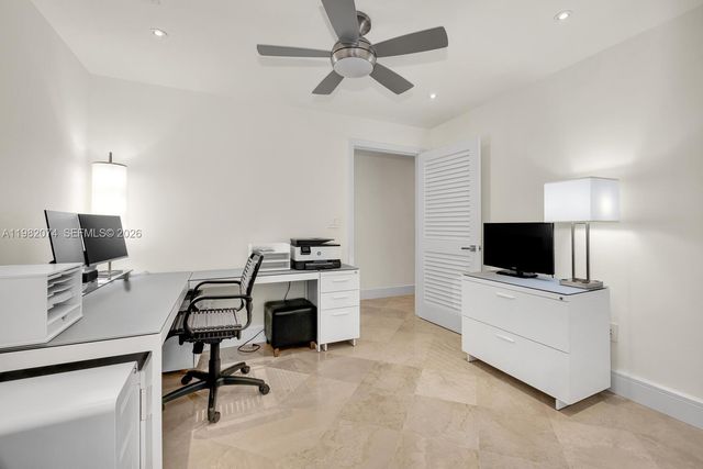 2645 S Bayshore Dr 1802, Miami, FL 33133