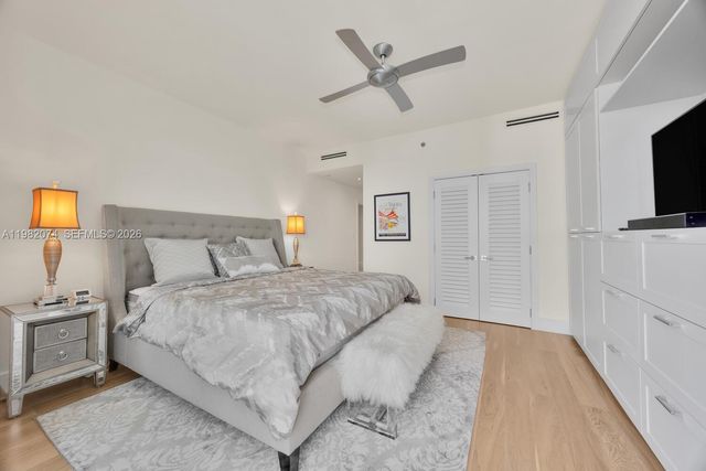 2645 S Bayshore Dr 1802, Miami, FL 33133