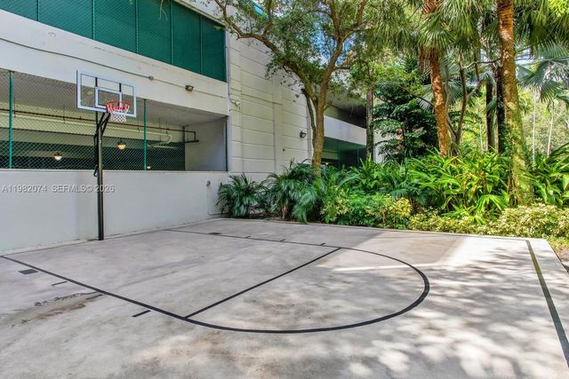 2645 S Bayshore Dr 1802, Miami, FL 33133