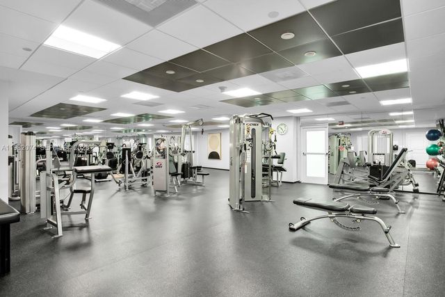 2645 S Bayshore Dr 1802, Miami, FL 33133