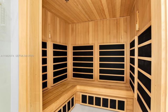 2645 S Bayshore Dr 1802, Miami, FL 33133