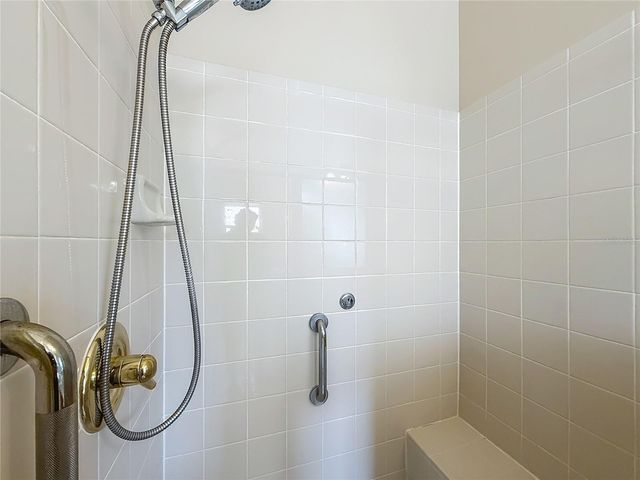 2012 ENRIQUE DRIVE, The Villages, FL 32159