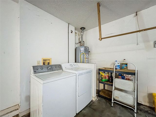 2012 ENRIQUE DRIVE, The Villages, FL 32159