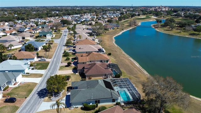 2012 ENRIQUE DRIVE, The Villages, FL 32159