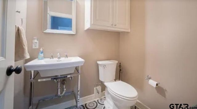 225 CLEMENTS CIRCLE, Tatum, TX 75691
