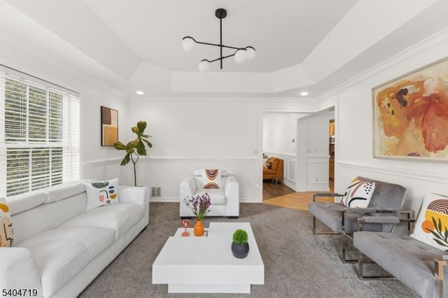 73 Big Piece Rd, Fairfield Twp., NJ 07004