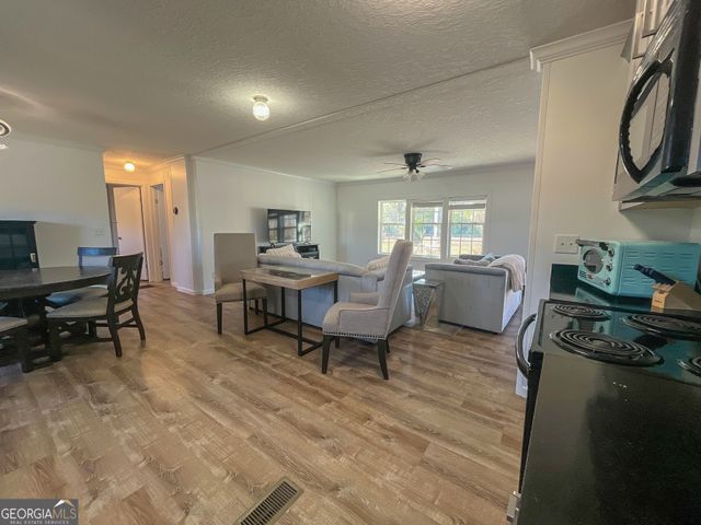 743 Old Toomsboro Road, Dublin, GA 31021