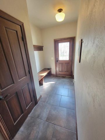 1387 RADCLIFF ROAD, Neenah, WI 54956