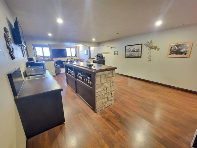 1387 RADCLIFF ROAD, Neenah, WI 54956