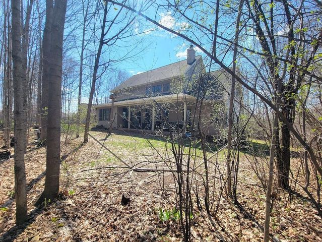 1387 RADCLIFF ROAD, Neenah, WI 54956