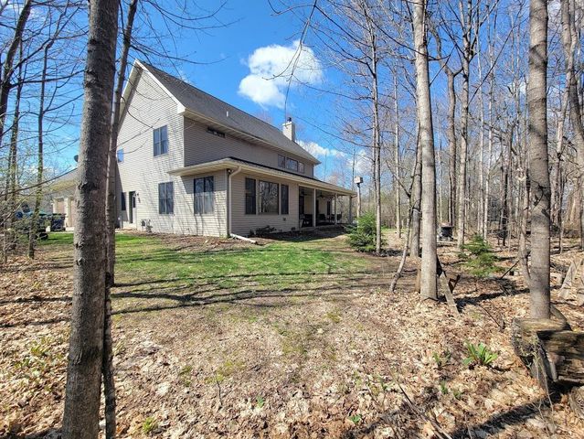 1387 RADCLIFF ROAD, Neenah, WI 54956