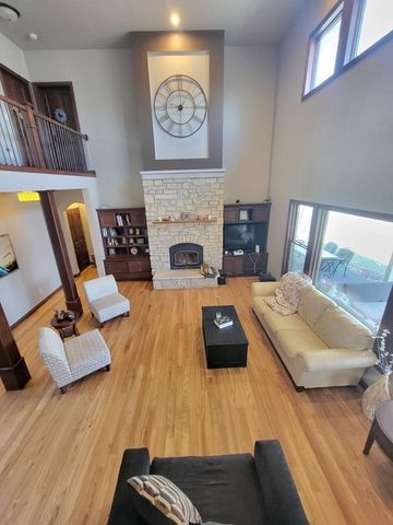 1387 RADCLIFF ROAD, Neenah, WI 54956