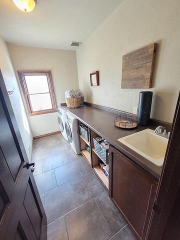 1387 RADCLIFF ROAD, Neenah, WI 54956