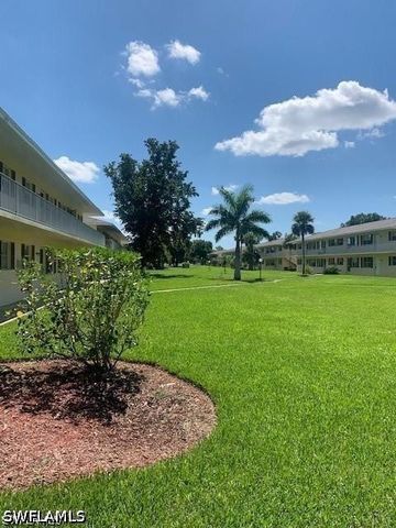 3325 Airport RD N U5, Naples, FL 34105