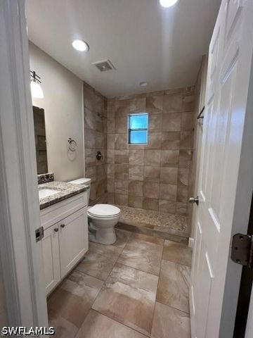 3325 Airport RD N U5, Naples, FL 34105