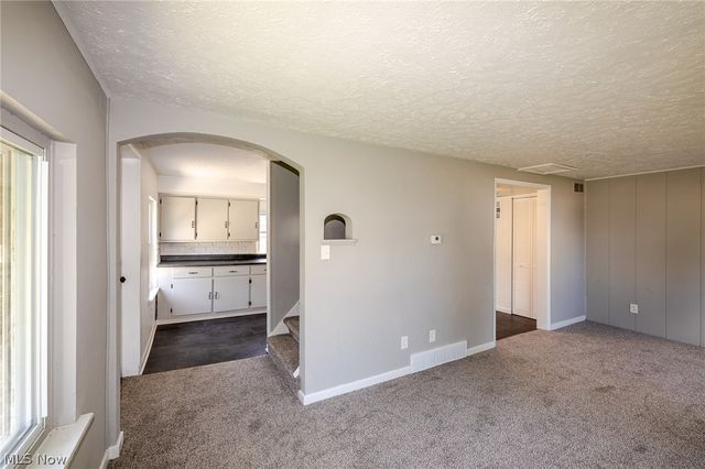 1926 Nichols Avenue, Lorain, OH 44053