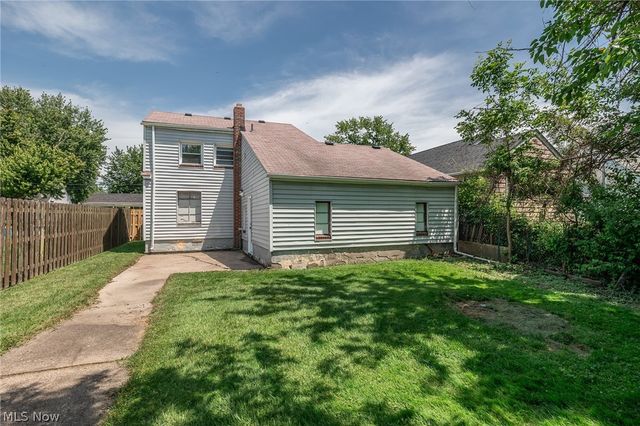 1926 Nichols Avenue, Lorain, OH 44053