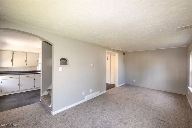 1926 Nichols Avenue, Lorain, OH 44053