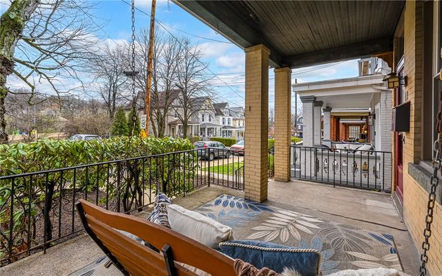 104 Ivy Street, Edgewood, PA 15218