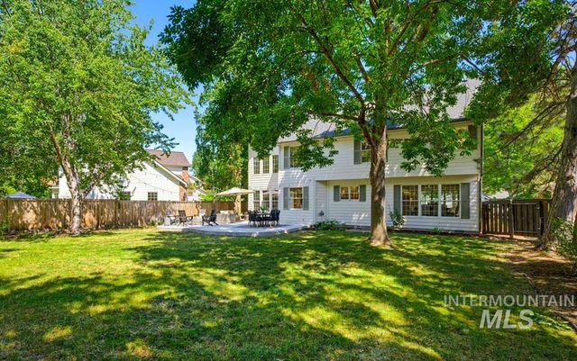 1651 E Silverspot Ln, Boise, ID 83706