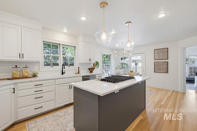 1651 E Silverspot Ln, Boise, ID 83706