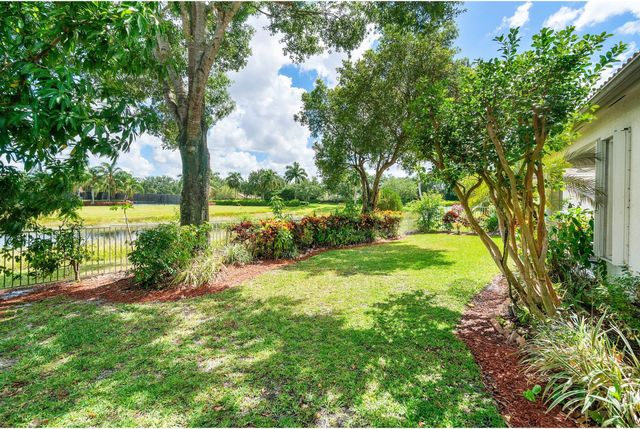 11415 Nautica Court, Wellington, FL 33449