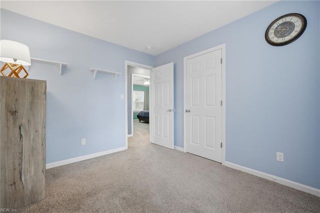 136 Kings Gate DR, Portsmouth, VA 23701