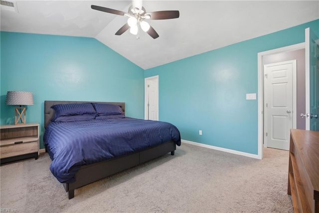 136 Kings Gate DR, Portsmouth, VA 23701