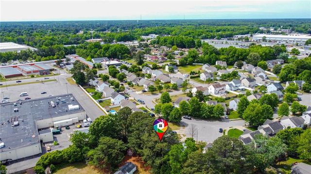 136 Kings Gate DR, Portsmouth, VA 23701