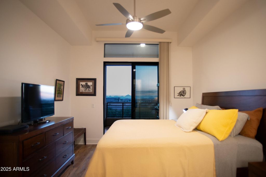 5250 E DEER VALLEY Drive 403, Phoenix, AZ 85054 — photo 3