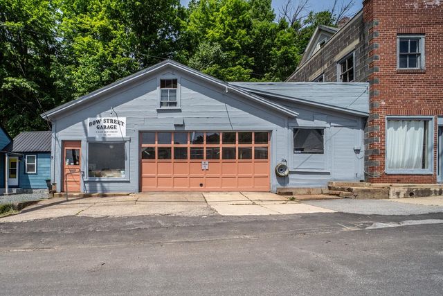 17 E Bow Street, Franklin, NH 03235