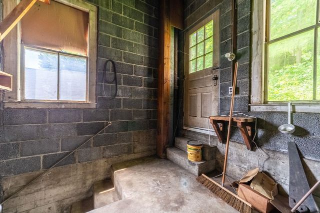 17 E Bow Street, Franklin, NH 03235