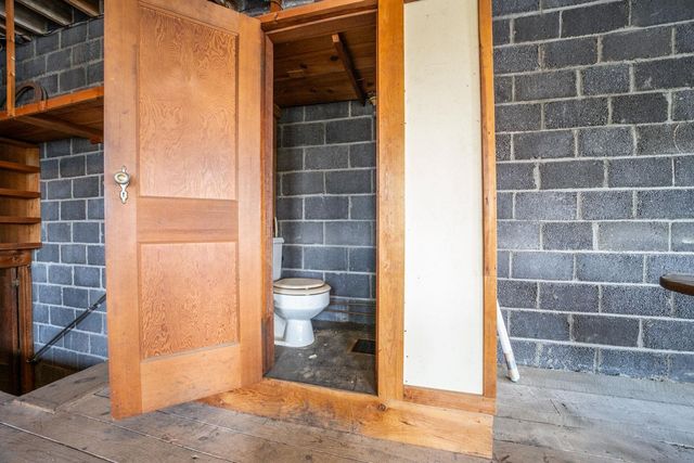 17 E Bow Street, Franklin, NH 03235