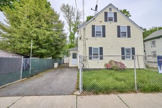 6-8 Plain St, Boston, MA 02122