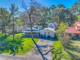 145 Inlet Drive, Livingston, TX 77351