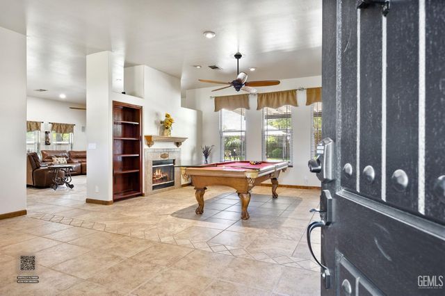 13101 Meacham Road, Bakersfield, CA 93314