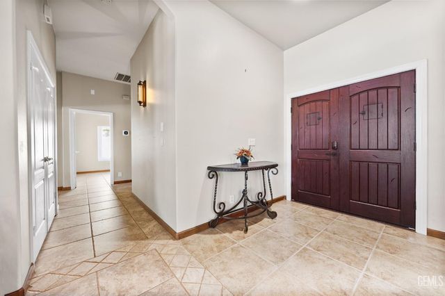 13101 Meacham Road, Bakersfield, CA 93314